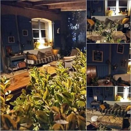 Chez Gladys Et Ses Enfants Hotel Lain Kültér fotó